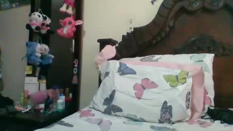 Snapshot of triana_bell chatting on January 2025 08:42:01 PM triana_bell online show from January 2025 08:42:01 PM