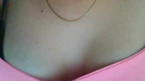 Snapshot of triana_bell chatting on February 2025 06:57:02 PM triana_bell online show from February 2025 06:57:02 PM
