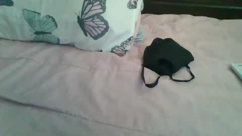 Snapshot of triana_bell chatting on February 2025 05:50:01 PM triana_bell online show from February 2025 05:50:01 PM
