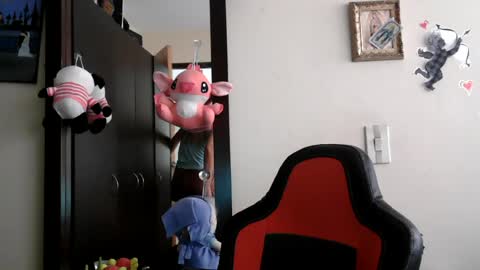 triana_bell online show from June 2026 03:13:02 PM