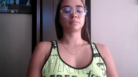 triana_bell online show from July 2026 06:10:02 PM