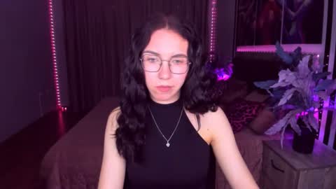 Snapshot of triciadaisy chatting on June 2026 03:27:01 PM TriciaDaisy online show from June 2026 03:27:01 PM