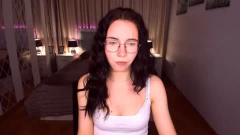 Snapshot of triciadaisy chatting on July 2026 03:51:02 PM TriciaDaisy online show from July 2026 03:51:02 PM