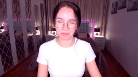 Snapshot of triciadaisy chatting on July 2026 03:22:01 AM TriciaDaisy online show from July 2026 03:22:01 AM
