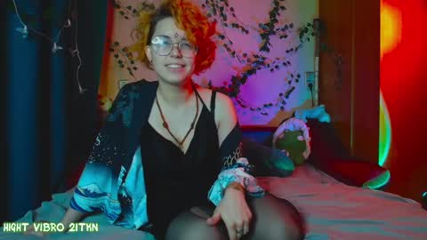 Snapshot of trickykitsune chatting on March 2025 04:00:02 PM trickykitsune online show from March 2025 04:00:02 PM