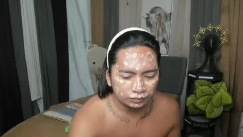 Tricxie online show from February 2025 11:36:01 PM