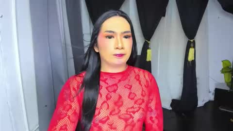 Tricxie online show from September 2025 11:44:01 AM