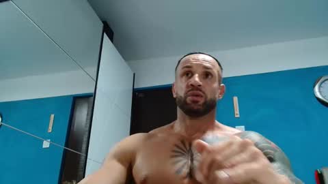 tridentmuscles online show from October 2025 03:00:02 PM