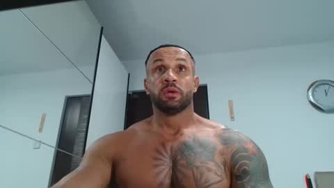 tridentmuscles online show from December 2025 10:05:01 PM