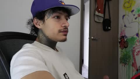 - trieone online show from February 2026 03:17:02 PM