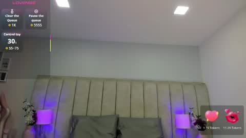 Snapshot of trieximars chatting on May 2026 12:12:01 PM Triexi Mars online show from May 2026 12:12:01 PM
