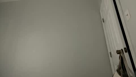 Snapshot of trillahung chatting on December 2024 10:03:02 AM WapBopper online show from December 2024 10:03:02 AM