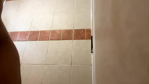 Snapshot of trillahung chatting on December 2024 11:31:02 AM WapBopper online show from December 2024 11:31:02 AM