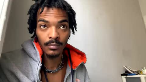 Snapshot of trillahung chatting on January 2025 06:10:02 PM WapBopper online show from January 2025 06:10:02 PM