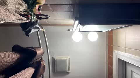 Snapshot of trillahung chatting on February 2025 10:58:02 AM WapBopper online show from February 2025 10:58:02 AM