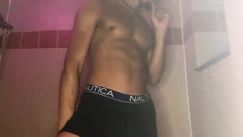 Snapshot of trillahung chatting on September 2025 08:25:01 AM WapBopper online show from September 2025 08:25:01 AM