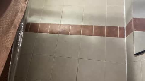 Snapshot of trillahung chatting on October 2025 11:20:02 AM WapBopper online show from October 2025 11:20:02 AM