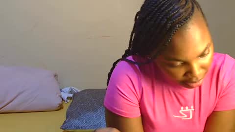 Snapshot of trina_z chatting on July 2026 08:48:02 PM trina_z online show from July 2026 08:48:02 PM