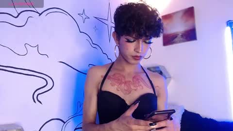 trinity_knox online show from November 2025 04:38:01 PM