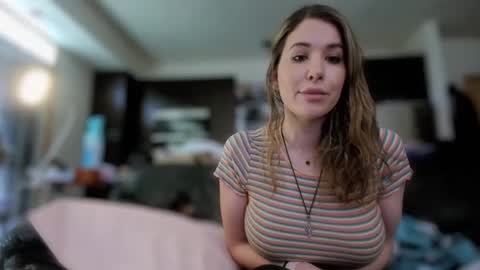 Snapshot of trinityxsecret chatting on May 2026 09:24:02 PM MadisonMontgomery online show from May 2026 09:24:02 PM