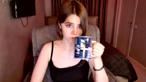 Snapshot of tripleprinces chatting on October 2025 02:16:01 PM tripleprinces online show from October 2025 02:16:01 PM