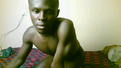 Tris6 online show from February 2026 10:02:01 PM