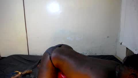 Trisboo5 online show from January 2025 04:17:02 PM