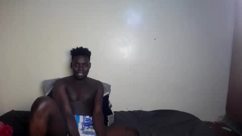 Trisboo5 online show from February 2025 01:10:01 PM