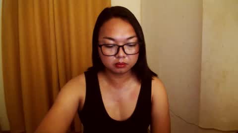 trisha online show from November 2025 03:28:02 AM