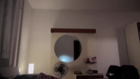 Triton online show from September 2025 02:44:02 AM