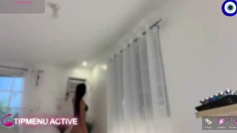 Snapshot of trixieemerald chatting on July 2026 05:23:01 AM trixieemerald online show from July 2026 05:23:01 AM
