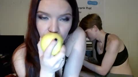 Trixie 3 online show from February 2025 02:40:02 AM