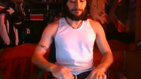 Andrew online show from November 2025 07:03:03 PM