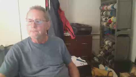 Snapshot of troffer1020 chatting on March 2026 03:30:02 AM Troffer online show from March 2026 03:30:02 AM