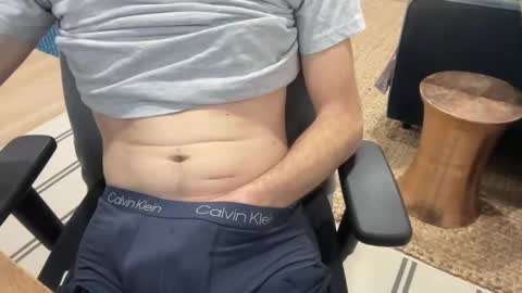 trojanzou online show from February 2025 07:58:01 PM