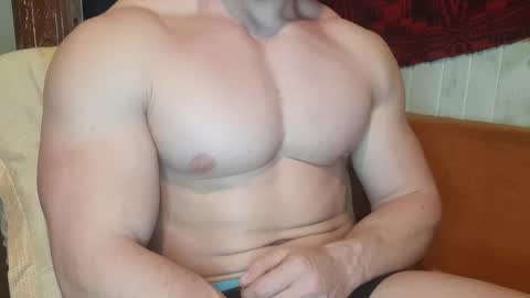 Snapshot of troncq chatting on February 2025 03:18:02 PM Troncq online show from February 2025 03:18:02 PM