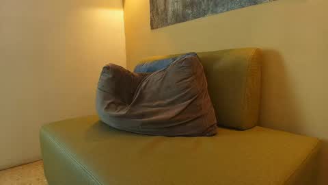 Troy online show from April 2026 04:24:02 AM