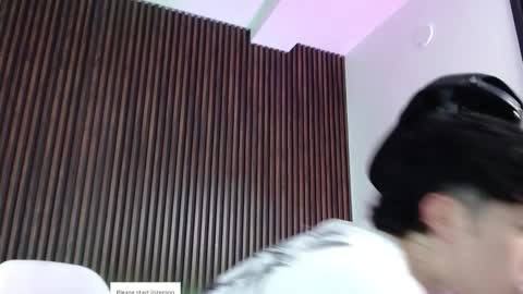 Snapshot of troy_rouge chatting on October 2025 07:20:02 PM Troy online show from October 2025 07:20:02 PM