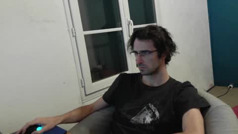 Snapshot of trucdeoufouf chatting on January 2025 09:17:01 PM trucdeoufouf online show from January 2025 09:17:01 PM