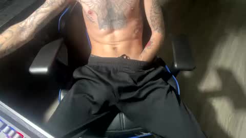 Snapshot of truenorthheavy chatting on February 2026 11:41:02 PM Leo online show from February 2026 11:41:02 PM