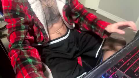 Snapshot of truenorthheavy chatting on February 2026 07:32:02 PM Leo online show from February 2026 07:32:02 PM