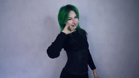 Naomi online show from April 2026 09:54:01 PM