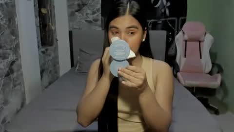 Snapshot of ts_barbie28 chatting on December 2024 01:02:02 PM KC online show from December 2024 01:02:02 PM