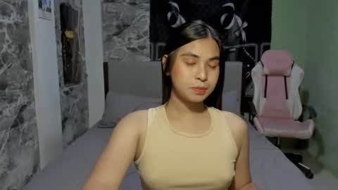 Snapshot of ts_barbie28 chatting on December 2024 11:18:01 AM KC online show from December 2024 11:18:01 AM