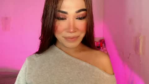 Snapshot of ts_romantika69 chatting on June 2026 07:42:01 AM The Girl Named Romantika online show from June 2026 07:42:01 AM