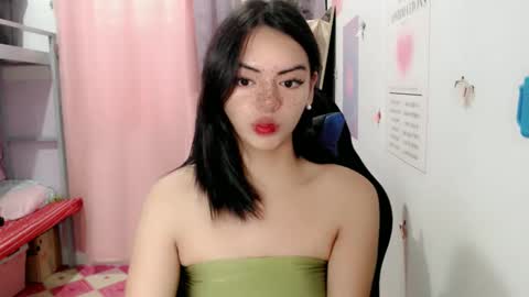 Snapshot of ts_vexana chatting on December 2024 01:47:02 AM Dhalia online show from December 2024 01:47:02 AM