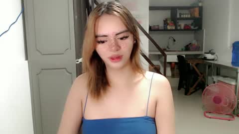 Snapshot of ts_vexana chatting on March 2025 09:55:02 AM Dhalia online show from March 2025 09:55:02 AM