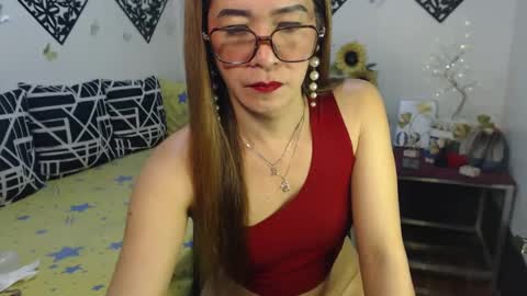 akesha online show from February 2025 09:35:02 PM