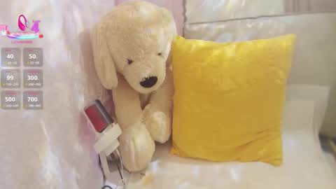 Anne Bebe online show from November 2025 12:58:01 AM