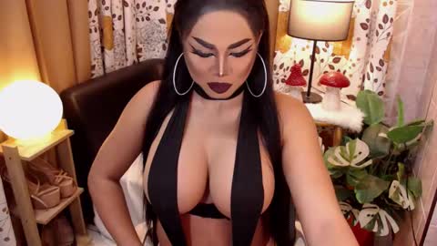 Snapshot of tsdarkdevon chatting on February 2025 10:15:01 AM tsdarkdevon online show from February 2025 10:15:01 AM